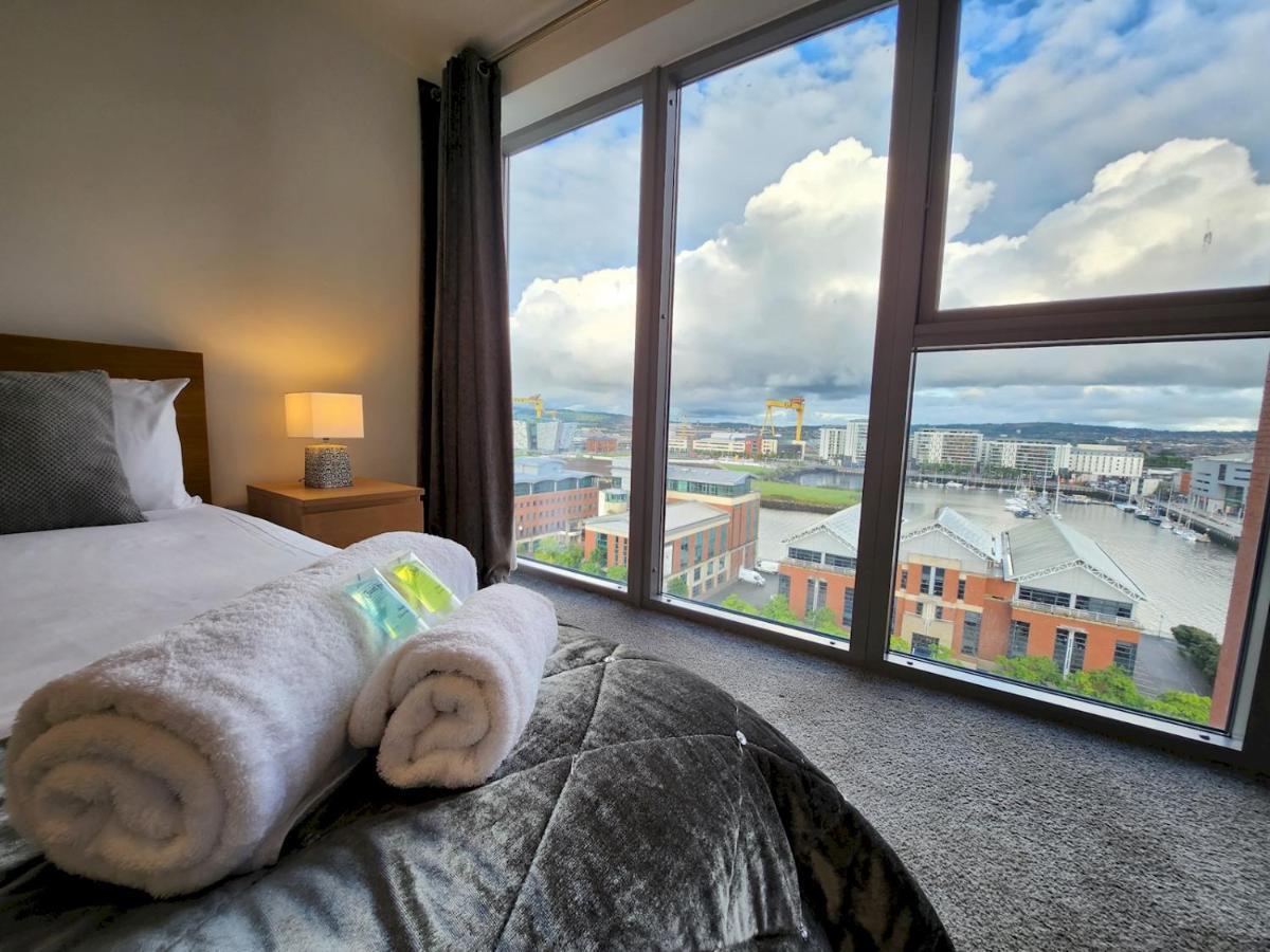 Pass The Keys Stunning Penthouse With Balcony Sunset Views Appartement Belfast Buitenkant foto